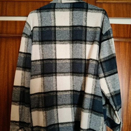 Avanti women's wool jacket like new, size S, white and gray