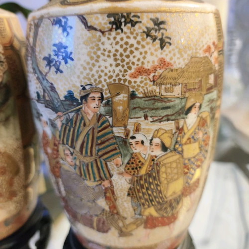 Satsuma vases used on wooden base