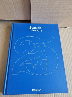 Seaside Interiors by Diane Dorrans Saeks Taschen book used, English