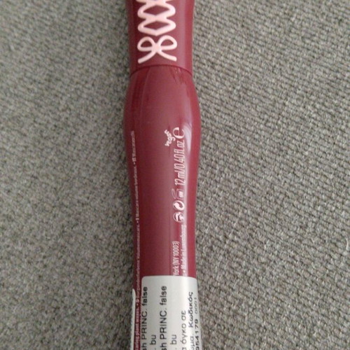 Essence Lash Princess mascara burgundy like new