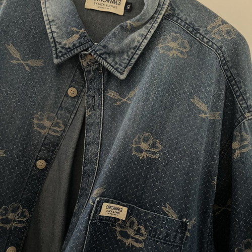 Jack & Jones Jean shirt XL with patterns, like new, beige and blue