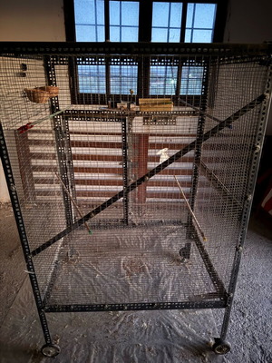 Large bird cage like new