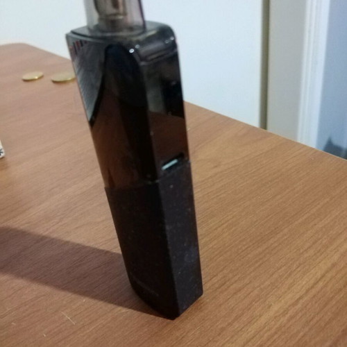 Innokin Sceptrf used e-cigarette with charging cable