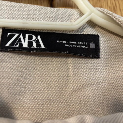 Zara beige summer suit used, size 38