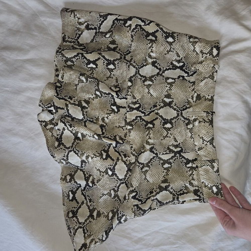 Zara Basic Snakeskin Print Skort S Like New