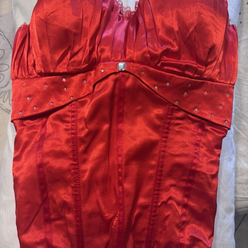 Sleepwear like new, size L, black and pink