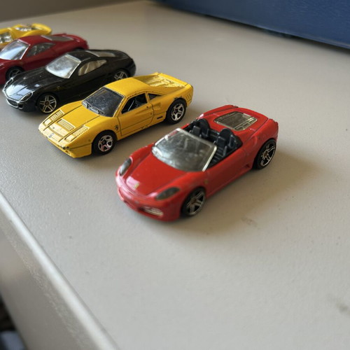 Hot Wheels Ferrari toy cars set