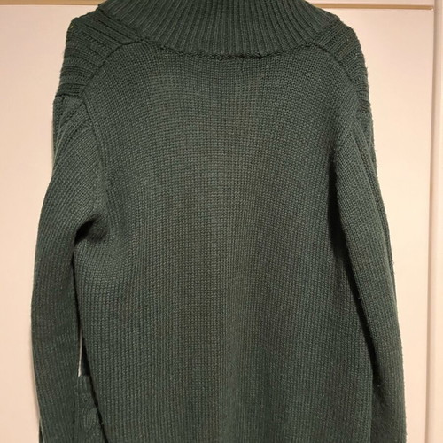 Pull and Bear wool knitted cardigan like new, green