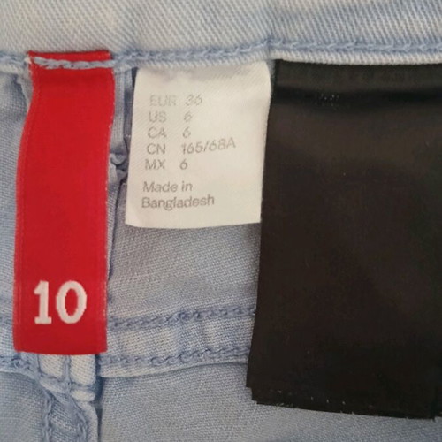 H&M women's shorts like new, blue, elastic, size S