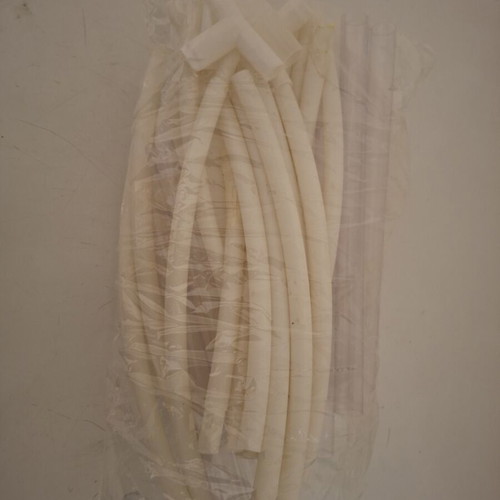 Balloon bases like new, set of 2 plastic 1.63 meters each