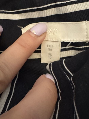 H&M high-waisted pants like new, size 38, dark blue with white stripes