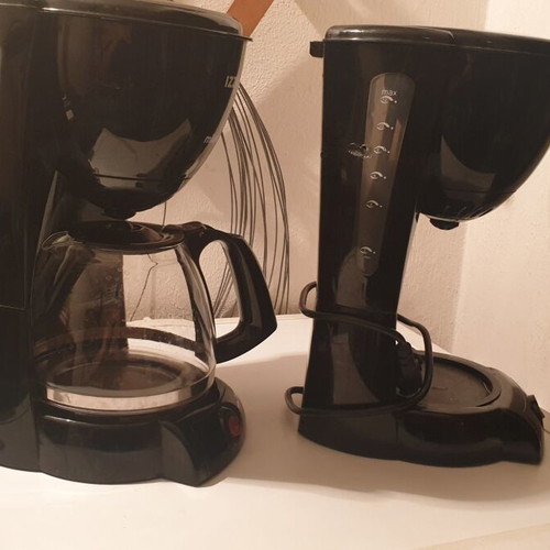 Izzy Milano Coffee Makers used, set of 2, 1000w, 12 cups