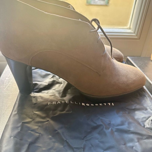 Fratelli Rossetti shoes new, taupe suede, 8cm heel
