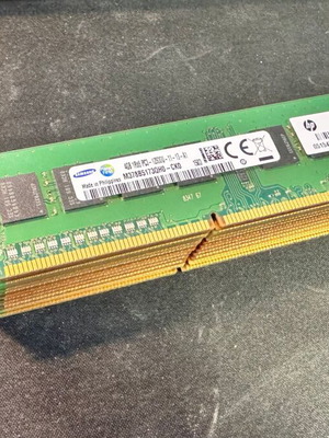 Samsung 4GB 1Rx8 PC3 12800U used, pack of 12
