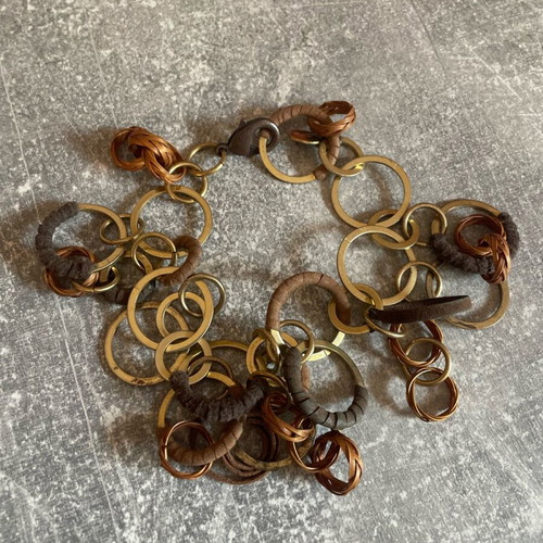 Bracelet with rings used, brown and gold