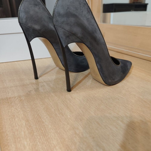 Casadei high heels size 40, like new