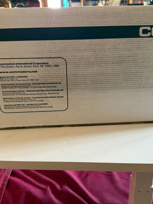 Commodore 64 Ultimate console new, sealed