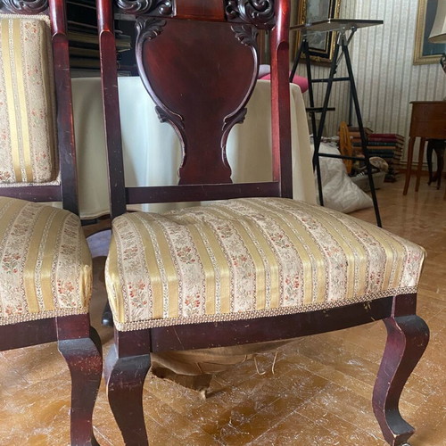 Vintage sofa with 2 chairs used, carved wood and casters
