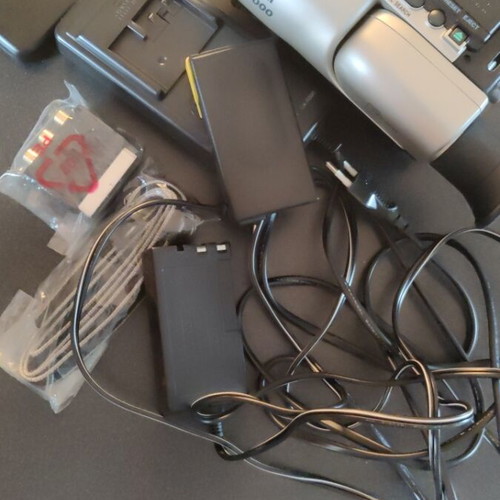 Canon UC4000 camcorder like new