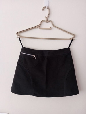 Vintage Gray Mini Skirt Suede with Zipper Fashion Mandlen No 2 like new