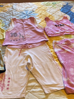 Evita girls' clothing sets like new, pack of 3, colorful