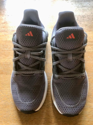 Adidas Performance Ultimashow 2.0 sneakers like new, size 40, grey and orange