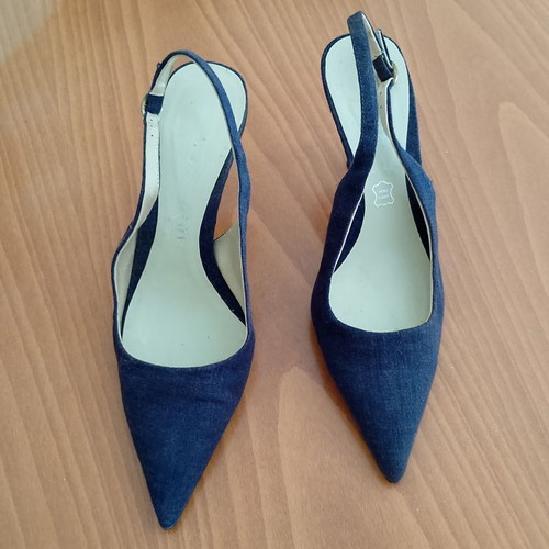 Slingback pumps in denim fabric and leather, size 39, like new