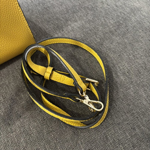 Rocco Barocco shoulder bag used, yellow