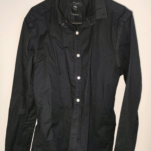 New Look black shirt like new, slim fit, size M