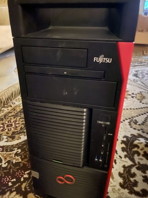 Fujitsu CELSIUS M770 workstation μεταχειρισμένο με Xeon W-2150B, 32GB ECC, NVMe, Quadro