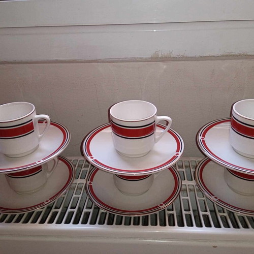 Coffee cups new, set of 6 with burgundy detail