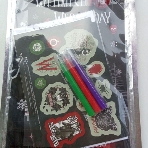 Wednesday Christmas Activity Fun Set new