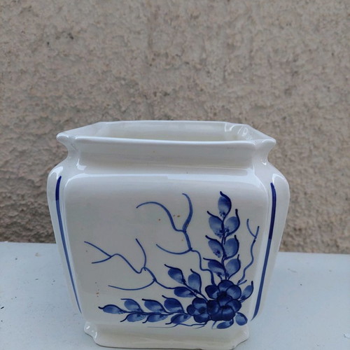 Ceramic vase used
