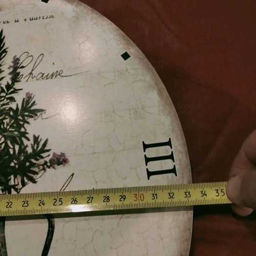 Wall clock for kitchen like new, analog, 33 cm diameter