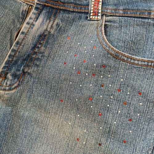 Re&X Capri Jeans like new with rhinestones, size L/XL, blue