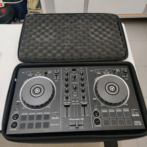 Pioneer DDJ-RB & Βαλίτσα MAGMA