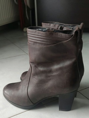 Hush Puppies δερμάτινα γυναικεία μποτάκια νούμερο 40 σαν καινούργια, καφέ