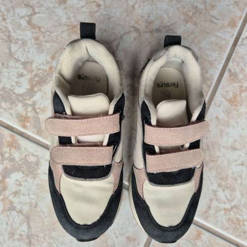 Sinsay Athletic Shoes like new, size 30, black and beige