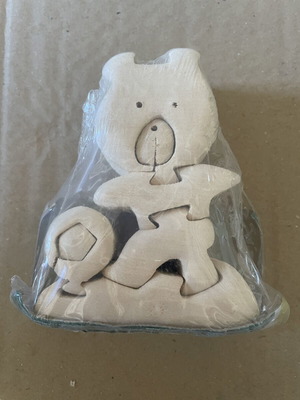 3D wooden bear puzzle new, for assembling and coloring