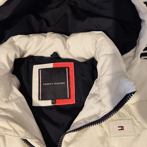 Tommy Hilfiger boys' jacket size 152, multicolor