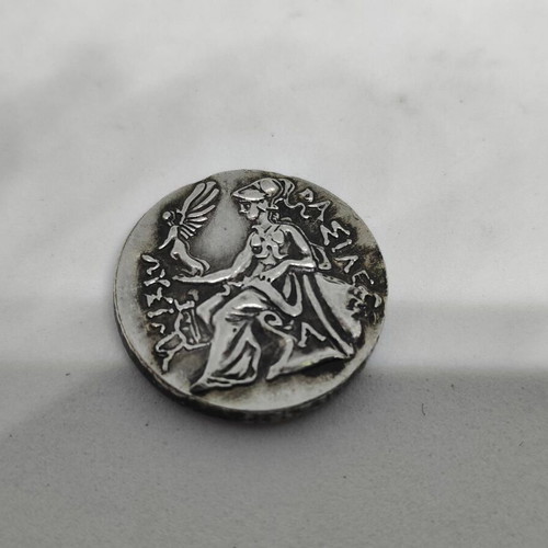 Collectible silver coin Lysimachus replica like new