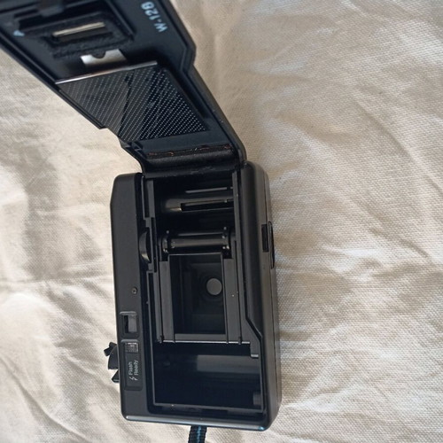 Braun trend M analog camera with 35 mm film like new