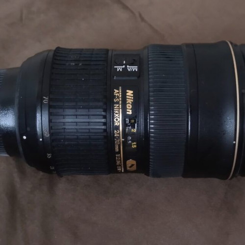 Nikon 24*70 2.8 lens used, autofocus needs repair, full frame