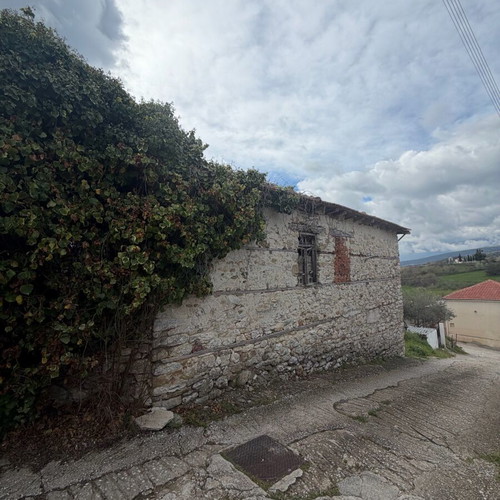 Stone house with view in Serres village, Anastasia