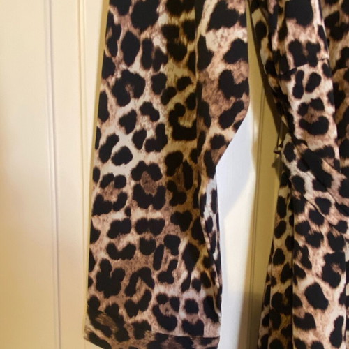 Midi women's dress animal print with buttons and belt like new