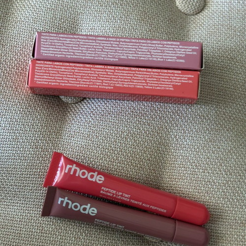 Rhode Peptide Lip Tint new, Salty Tan or Quava Spritz