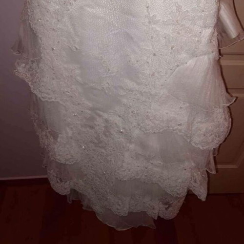 Pronovias mermaid wedding dress, white lace, long