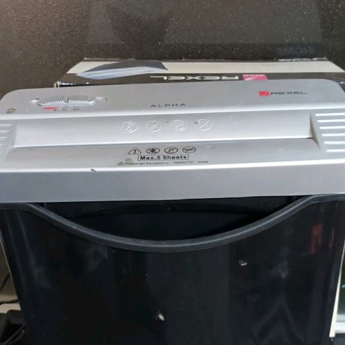 Rexel paper shredder like new