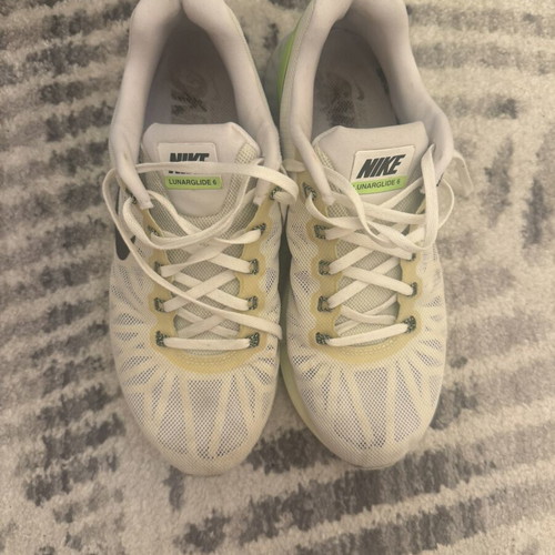 Nike athletic shoes used, size 40.5, white