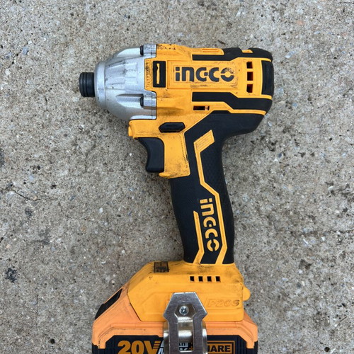 Ingco impact wrench 170nm with one battery